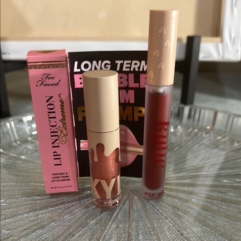 Kylie Jenner and Too Faced Lip Bundle